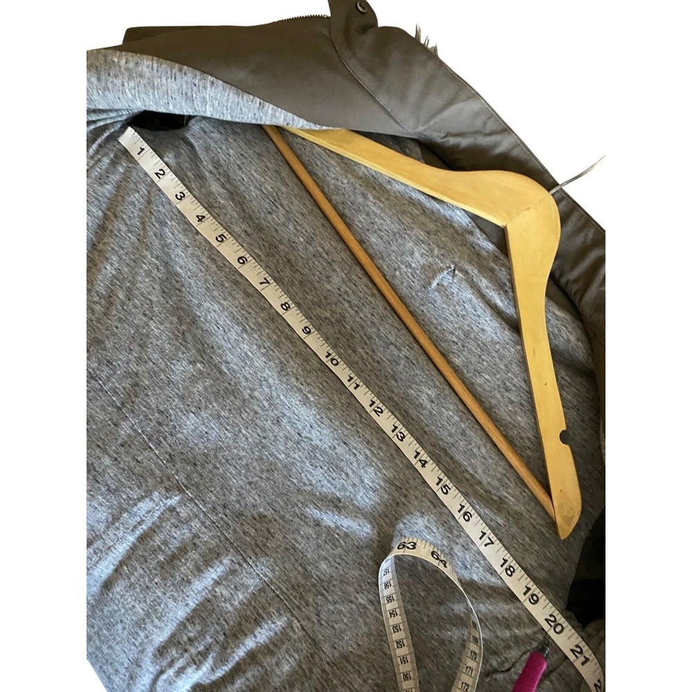 Loeffler‎ Randall Fur Military Utility Jacket Taupe Gray Faux Fur Size 8 - Picture 12 of 13